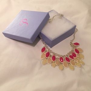 NWOT ombré statement Periwinkle necklace